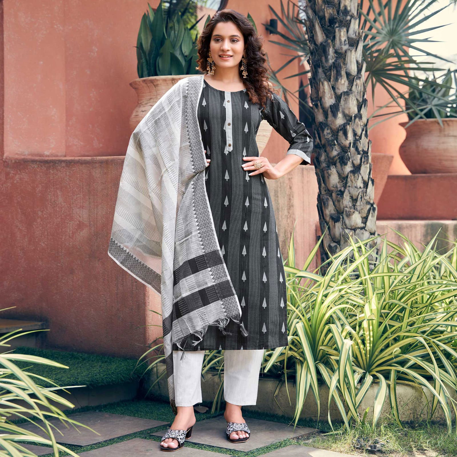 Kalaai Daily Wear Cotton Printed Kurti With Bottom Dupatta Catalog